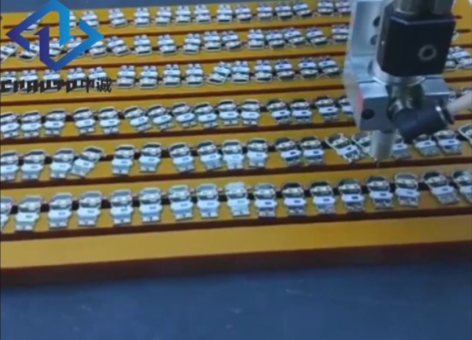 徽章上色
